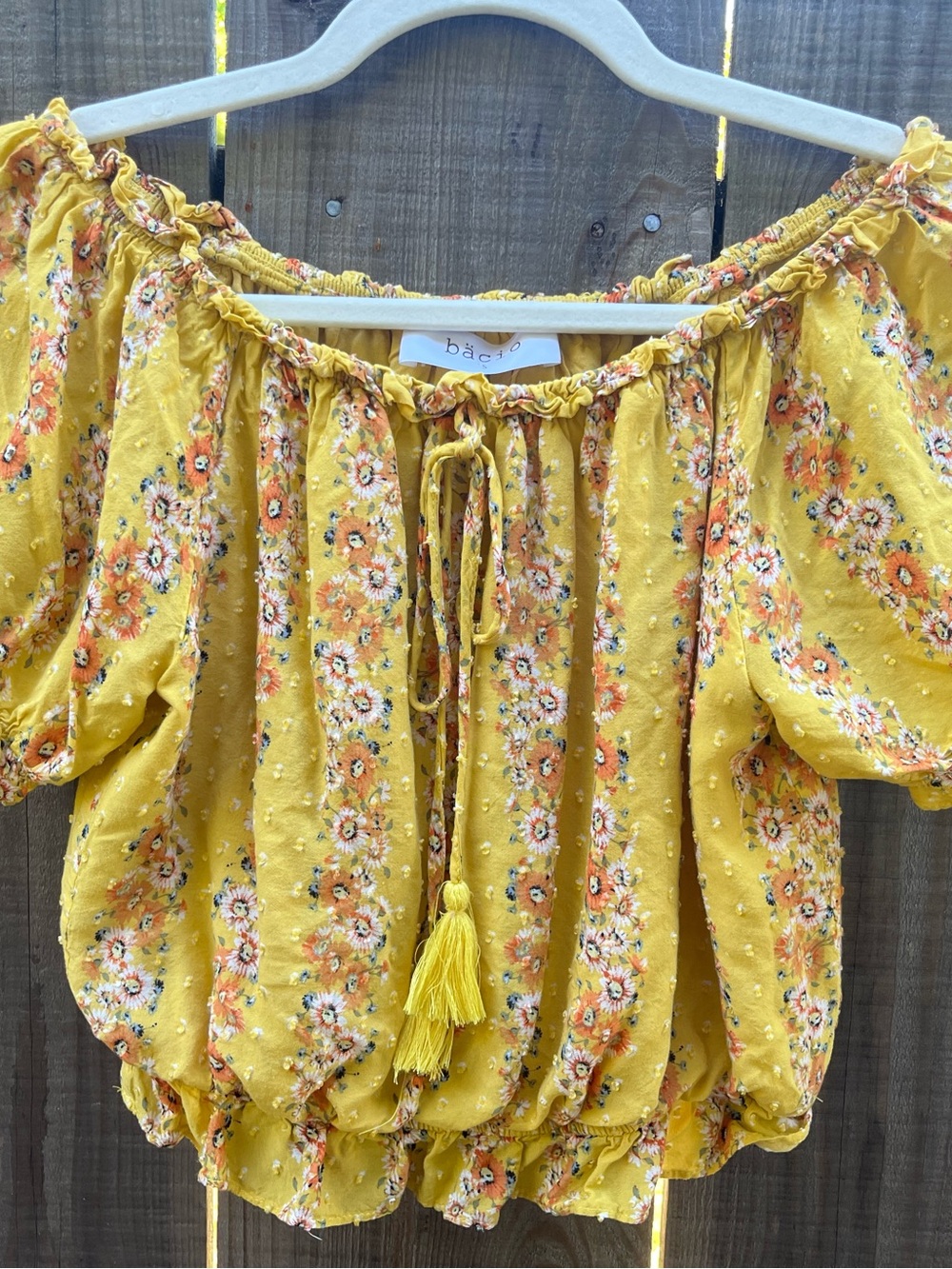 Yellow crop top blouse short sleeve womens small